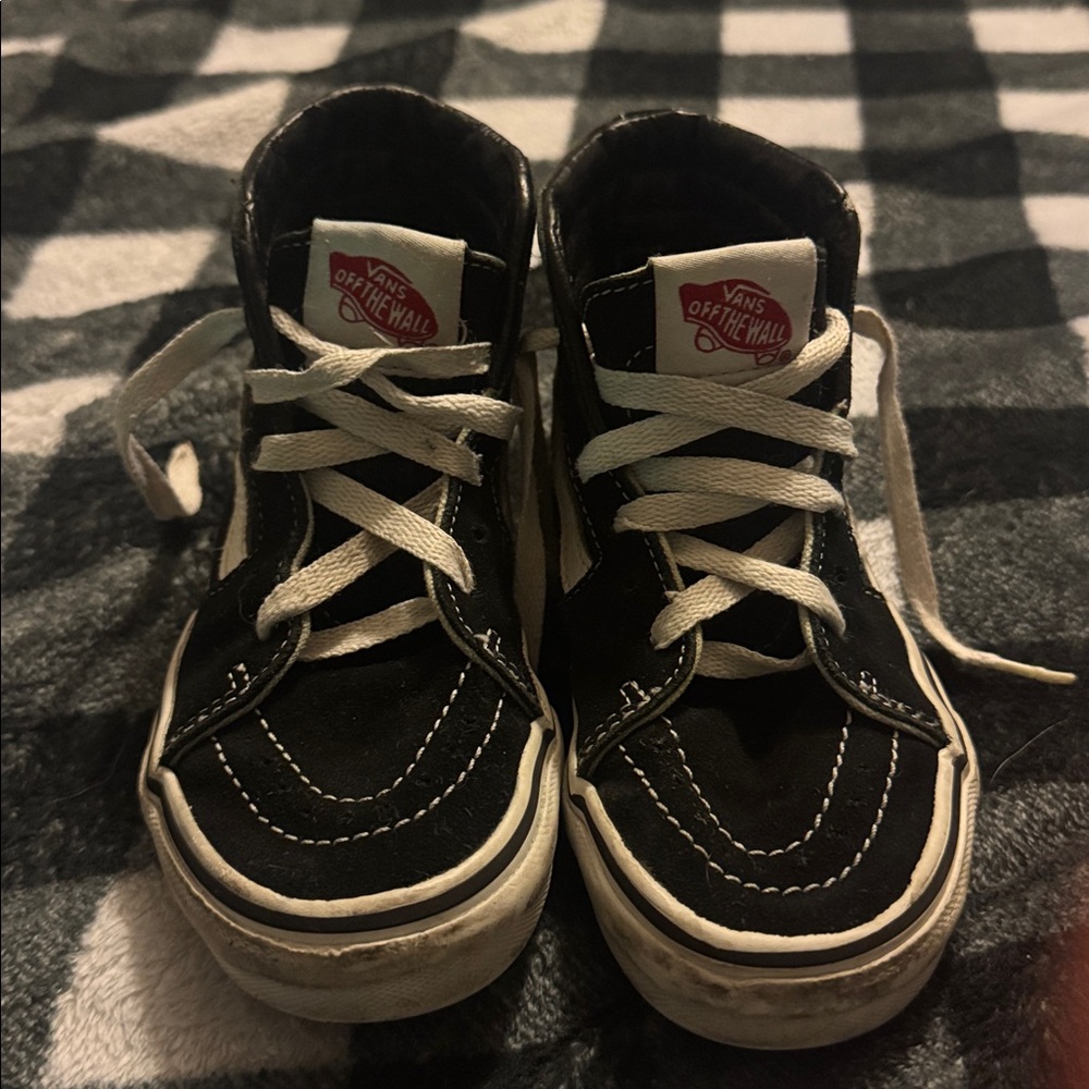 Boys Vans Classic Black and White High-Tops